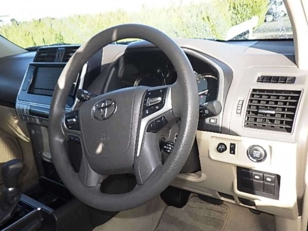 TOYOTA LAND CRUISER PRADO TX